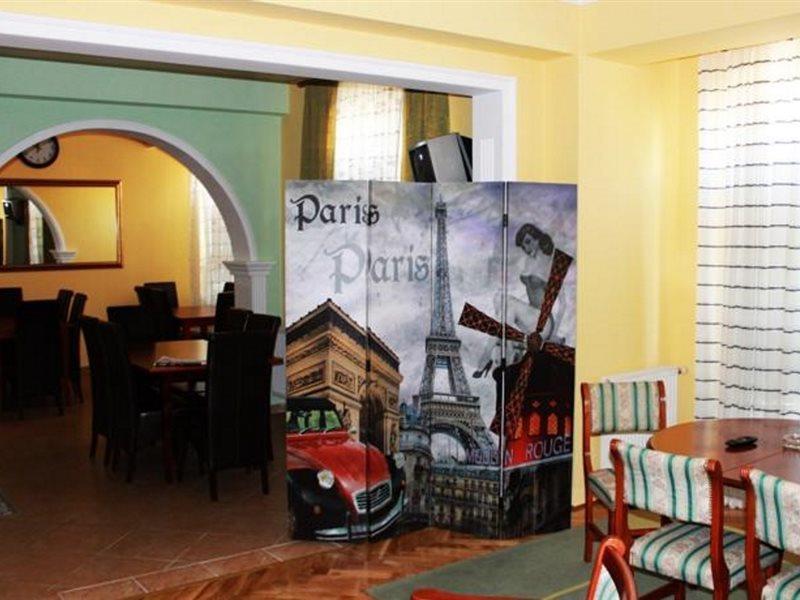 Vila Ile De France Nowy Sad Zewnętrze zdjęcie